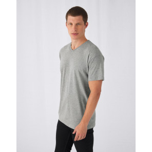 B&C Exact V-neck T-Shirt